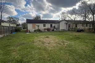 7429 W Knoll, Houston, TX 77028 - Photo 17