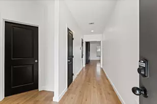 305 Paso Fino Dr, Alvin, TX 77511 - Photo 3