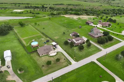 3026 Dees Circle, Sealy, TX 77474 - Photo 41