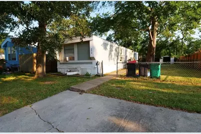 9810 Cedar Branch Drive, Baytown, TX 77521 - Photo 1