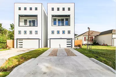 5323 Rue Street, Houston, TX 77033 - Photo 1