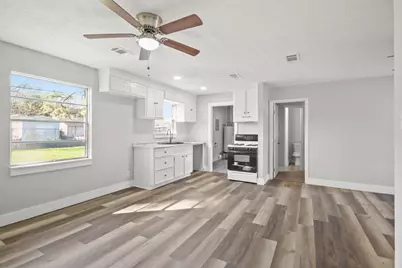 6406 Cobalt Street, Houston, TX 77016 - Photo 7