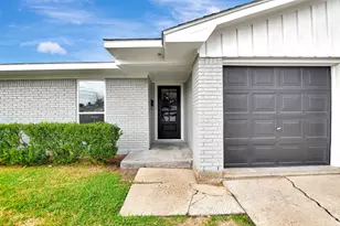 704 Teabury Ave, Pasadena, TX 77503 - Photo 1