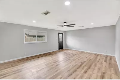704 Teabury Avenue, Pasadena, TX 77503 - Photo 33