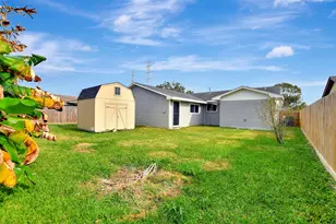 704 Teabury Ave, Pasadena, TX 77503 - Photo 37