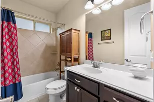 2105 Nogalas Ln, League City, TX 77573 - Photo 43