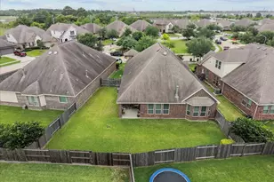 2105 Nogalas Ln, League City, TX 77573 - Photo 3