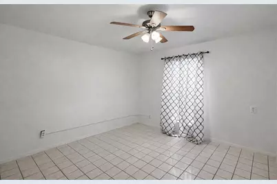 8200 Broadway Street #309N, Houston, TX 77061 - Photo 17