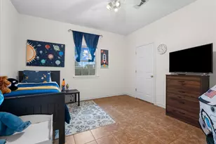 931 Broadway, Winnie, TX 77665 - Photo 25