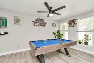 5658 Ludington Dr, Houston, TX 77035 - Photo 11