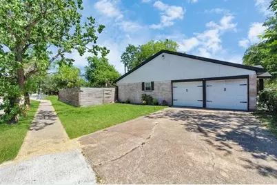 5658 Ludington Drive, Houston, TX 77035 - Photo 21