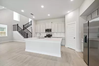 2418 Russet Forest Drive, Katy, TX 77494 - Photo 9
