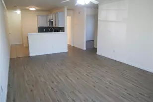 11802 Greenshire Dr, Houston, TX 77048 - Photo 5