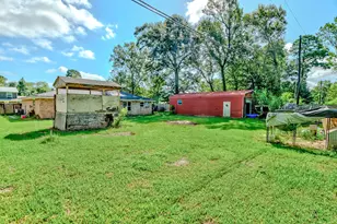 1570 Rebecca Pl, Vidor, TX 77662 - Photo 31