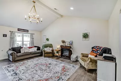 1570 Rebecca Place, Vidor, TX 77662 - Photo 7