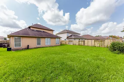 7615 Greenwood Point Drive, Cypress, TX 77433 - Photo 29