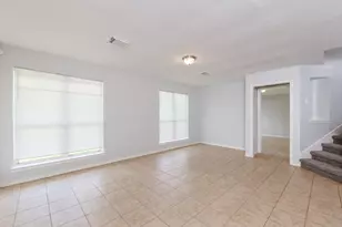 7615 Greenwood Point Dr, Cypress, TX 77433 - Photo 11