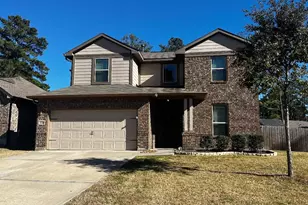 2340 La Salle Woods, Conroe, TX 77304 - Photo 3