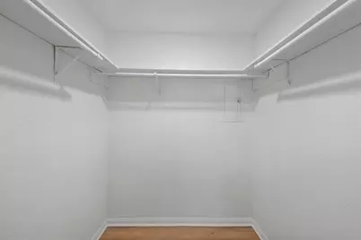 700 Lyle West Avenue #B, Cleveland, TX 77327 - Photo 5