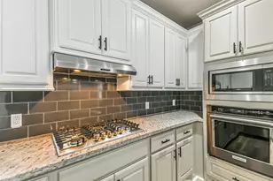 235 N Waterstone Dr, Montgomery, TX 77356 - Photo 11