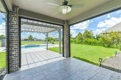 235 N Waterstone Drive, Montgomery, TX 77356 - Photo 33