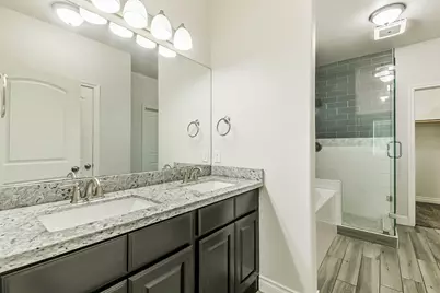 235 N Waterstone Drive, Montgomery, TX 77356 - Photo 25