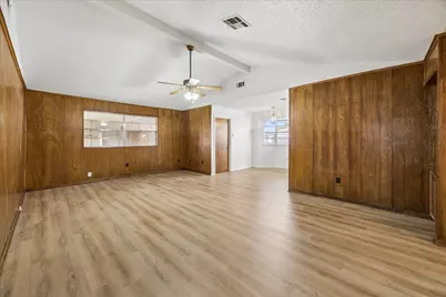 6002 Weeping Willow Road, Houston, TX 77092 - Photo 5
