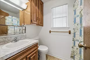 6002 Weeping Willow Rd, Houston, TX 77092 - Photo 17