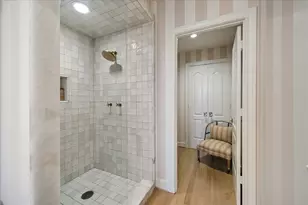 1000 Uptown Park Blvd, Houston, TX 77056 - Photo 23