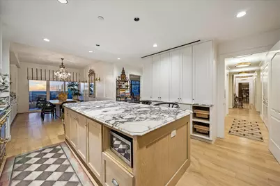 1000 Uptown Park Boulevard #101, Houston, TX 77056 - Photo 1
