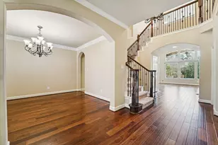 2441 W Bramlet Dr, Conroe, TX 77304 - Photo 5