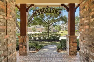 2441 W Bramlet Dr, Conroe, TX 77304 - Photo 3