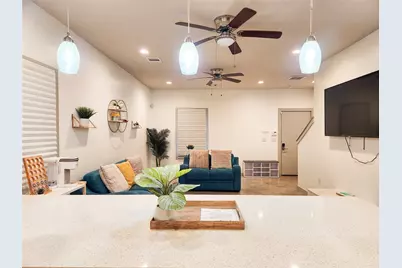 5910 Shelburne Street #A/B, Houston, TX 77396 - Photo 7