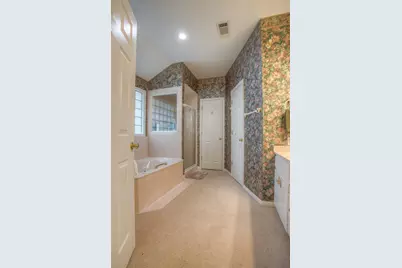 134 Waters Edge Circle, Huntsville, TX 77340 - Photo 31