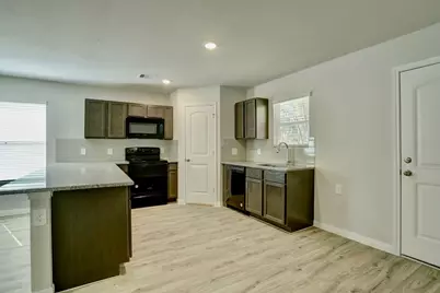 406 Noel, Livingston, TX 77351 - Photo 9