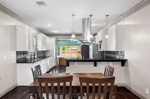 608 Jewett St, Houston, TX 77009 - Photo 9
