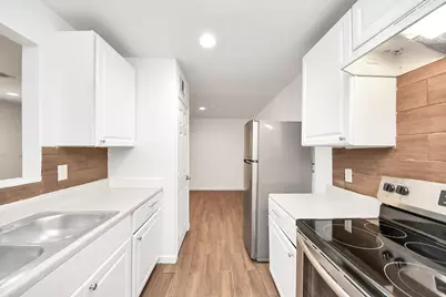 12068 Beechnut Street #C, Houston, TX 77072 - Photo 15