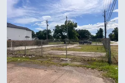 3202 Laura Koppe Road, Houston, TX 77093 - Photo 1
