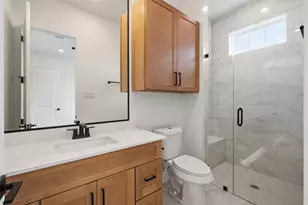 2111 Nantucket Dr, Houston, TX 77057 - Photo 21