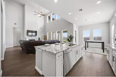 8203 Flagman Trl, Fulshear, TX 77441 - Photo 15