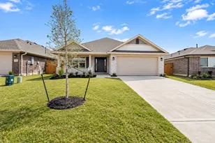 2218 Seneca Lk Dr, Texas City, TX 77568 - Photo 1