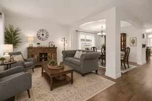2890 Colony Cone Cir, Dickinson, TX 77539 - Photo 9