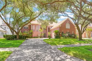 16 Treverstone Ct, Sugar Land, TX 77479 - Photo 43