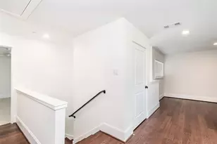 3821 N Braeswood Blvd, Houston, TX 77025 - Photo 19