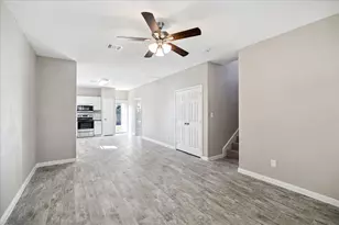 6921 Bacher St, Houston, TX 77028 - Photo 7