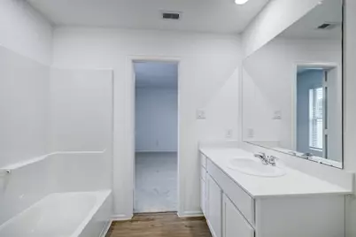 8907 Estes Lake Drive, Baytown, TX 77521 - Photo 7