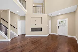 65 Scarlet Woods Ct, The Woodlands, TX 77380 - Photo 3