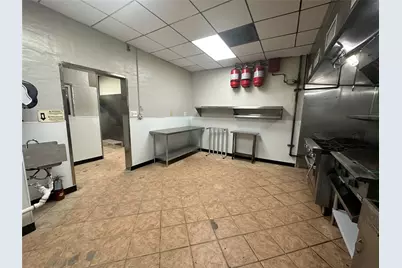 7820 Fulton Street, Houston, TX 77022 - Photo 19