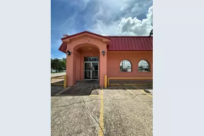 7820 Fulton Street, Houston, TX 77022 - Photo 3