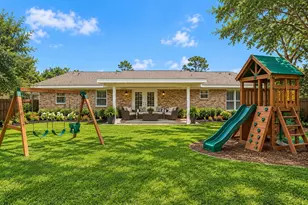 9515 Beverly Hill St, Houston, TX 77063 - Photo 43